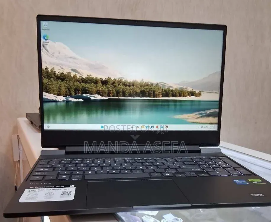 New Laptop HP Victus 16 16GB Intel Core i7 SSD 1T