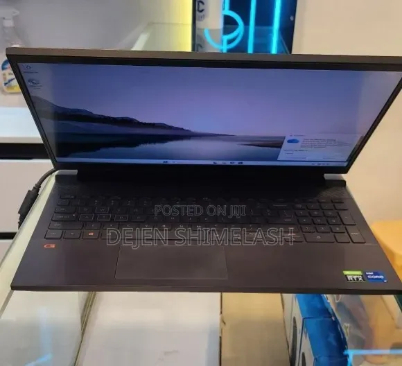 New Laptop Dell G15 5511 16GB Intel Core i7 SSD 512GB
