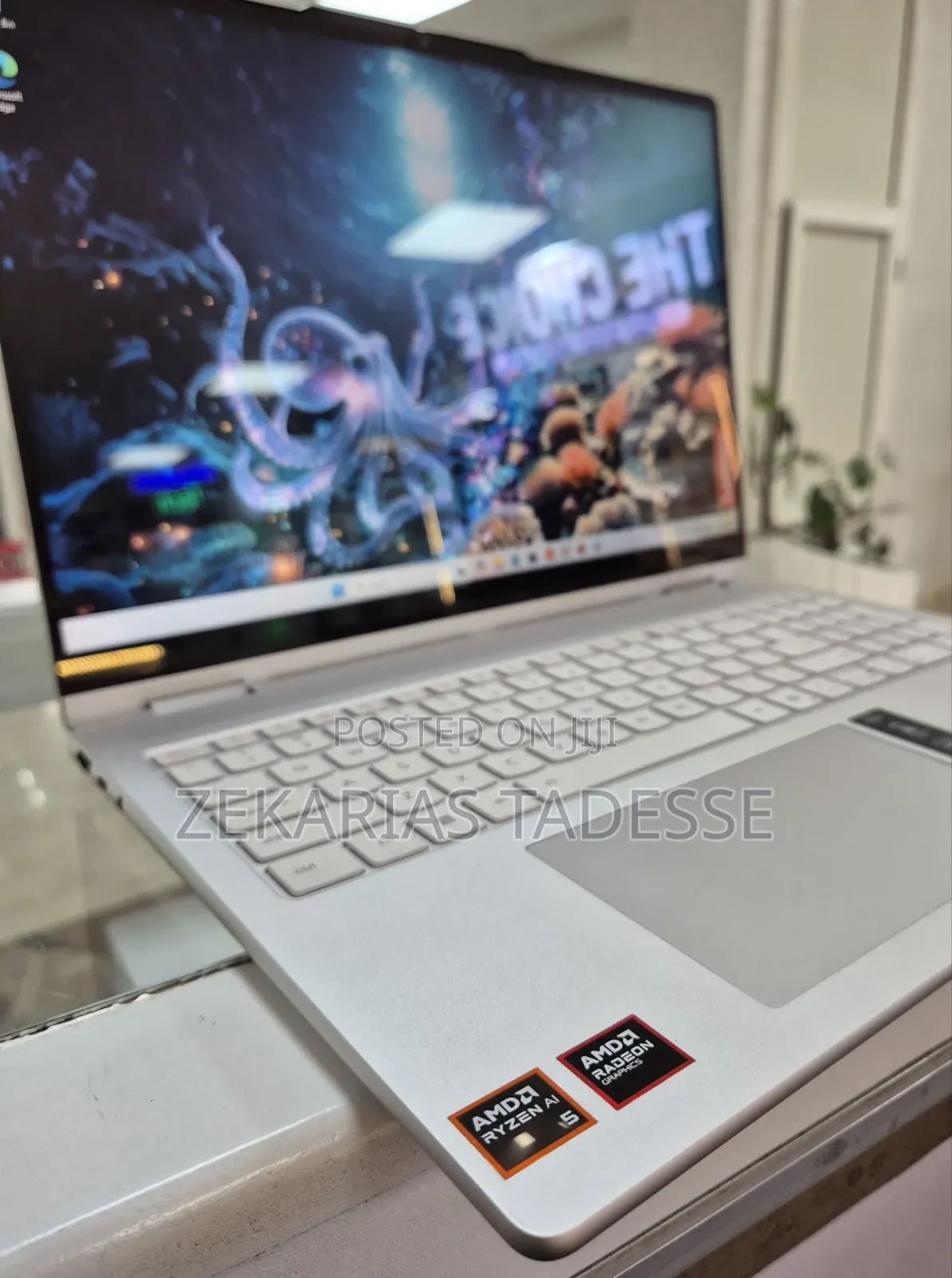 New Laptop Lenovo 16GB AMD Ryzen 5 SSD 512GB