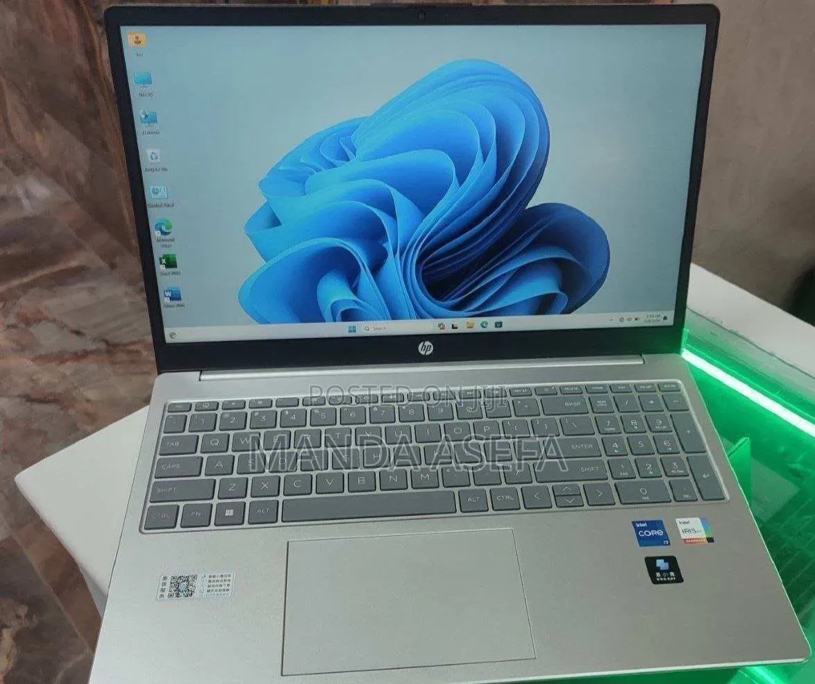 New Laptop HP Stream Notebook 16GB Intel Core i7 SSD 1T
