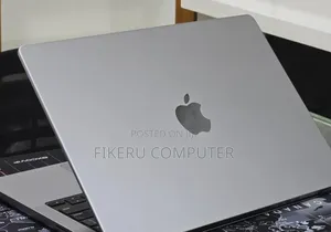 New Laptop Apple MacBook Pro 2021 M1 Max 64GB Apple M1 Max SSD 1T