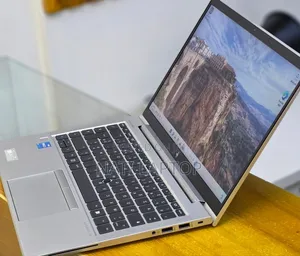 New Laptop HP EliteBook 840 G8 16GB Intel Core i5 SSD 512GB