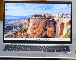 New Laptop HP EliteBook 840 G8 16GB Intel Core i5 SSD 512GB
