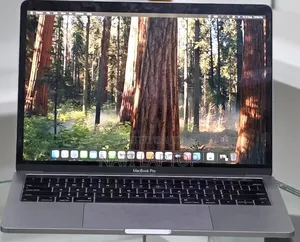 New Laptop Apple MacBook Pro 2019 16GB Intel Core i7 SSD 256GB