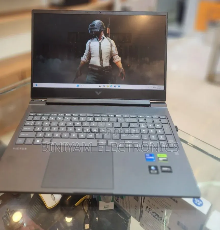 New Laptop HP Victus 16 16GB Intel Core i7 SSD 1T