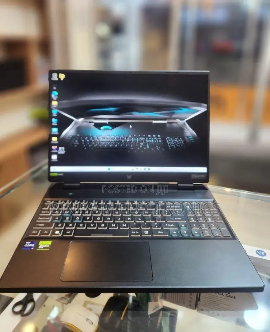 New Laptop Acer Predator Helios 300 16GB Intel Core i9 SSD 1T