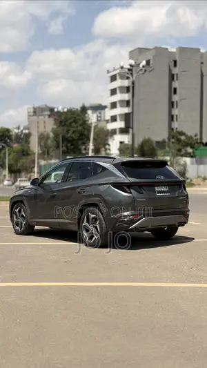 Hyundai Tucson 2021 Green