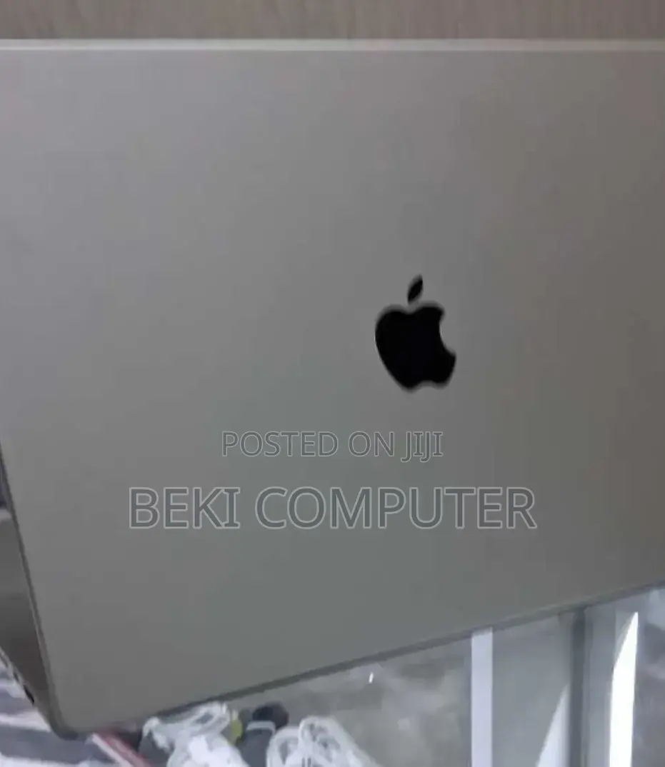 New Laptop Apple MacBook Pro 2021 M1 16GB Apple M1 SSD 512GB
