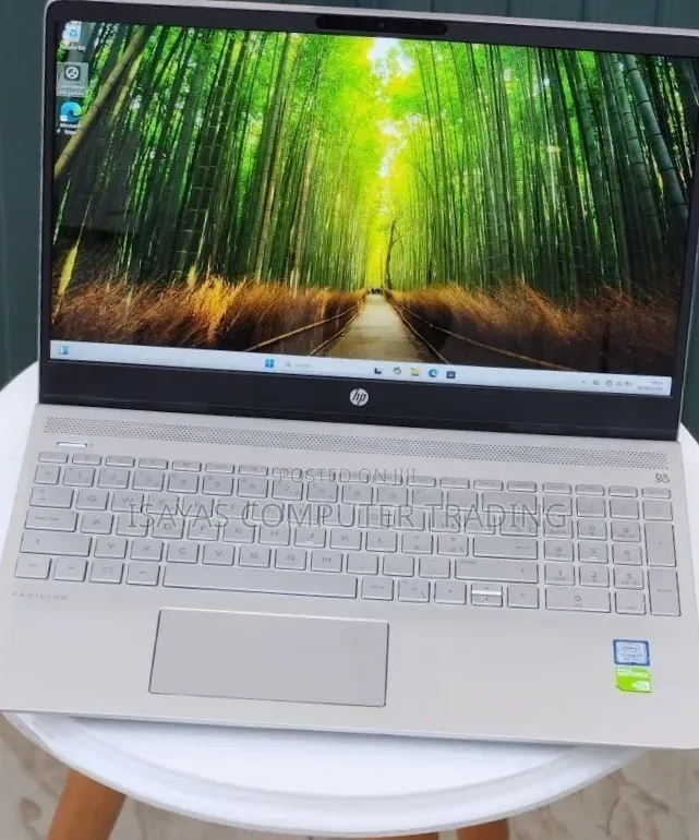 New Laptop HP Pavilion 15 16GB Intel Core i7 SSD 512GB