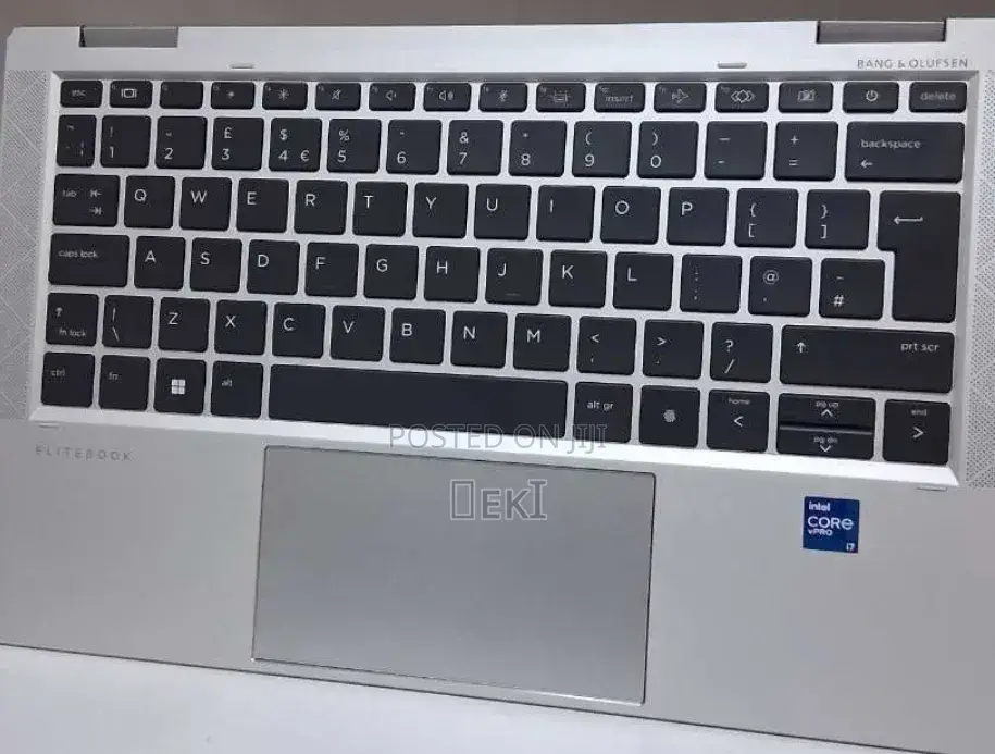 New Laptop HP EliteBook x360 1030 G8 16GB Intel Core i7 SSD 512GB