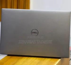 New Laptop Dell 16GB Intel Core i7 SSD 512GB