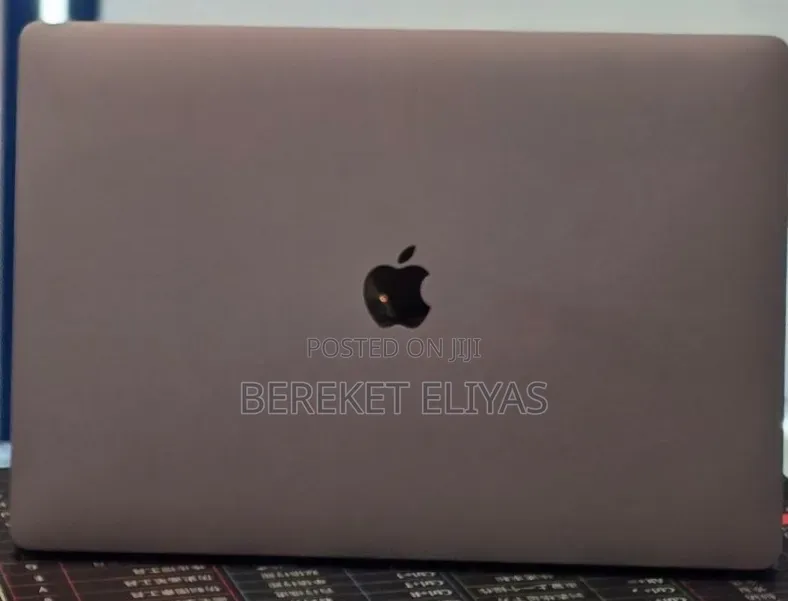 New Laptop Apple MacBook Pro 2019 64GB Intel Core i9 SSD 512GB