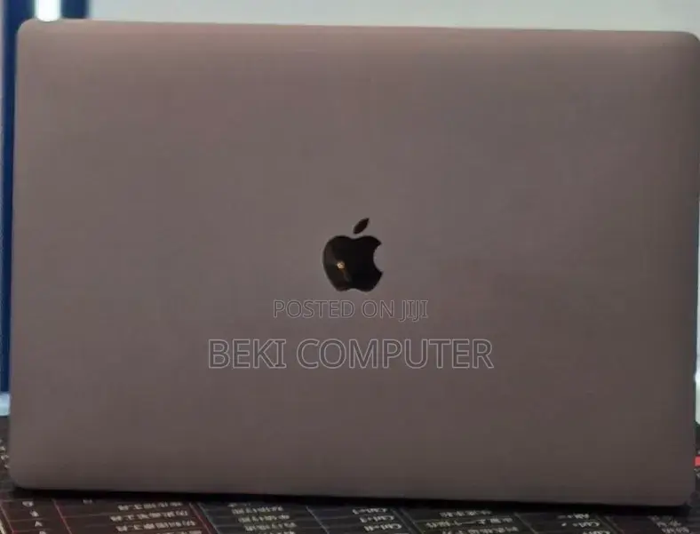 New Laptop Apple MacBook Pro 2019 64GB Intel Core i9 SSD 512GB