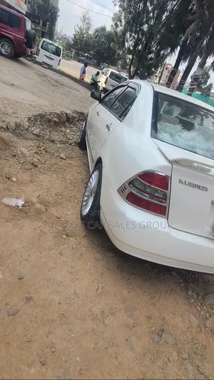Toyota Corolla 2003 White