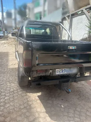 Toyota Hilux 2001 Blue