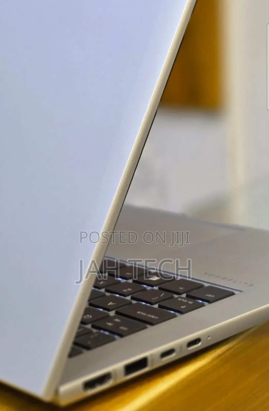 New Laptop HP EliteBook 840 G9 16GB Intel Core i7 SSD 512GB