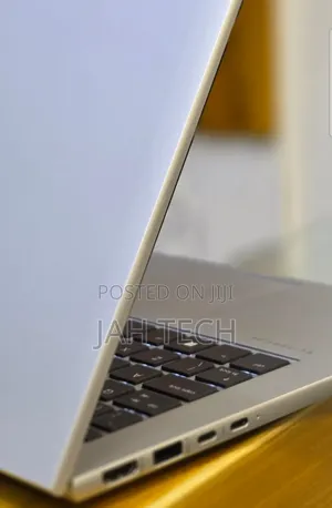 New Laptop HP EliteBook 840 G9 16GB Intel Core i7 SSD 512GB