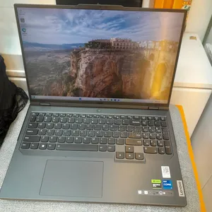 New Laptop Lenovo 16GB Intel Core i7 SSD 1T
