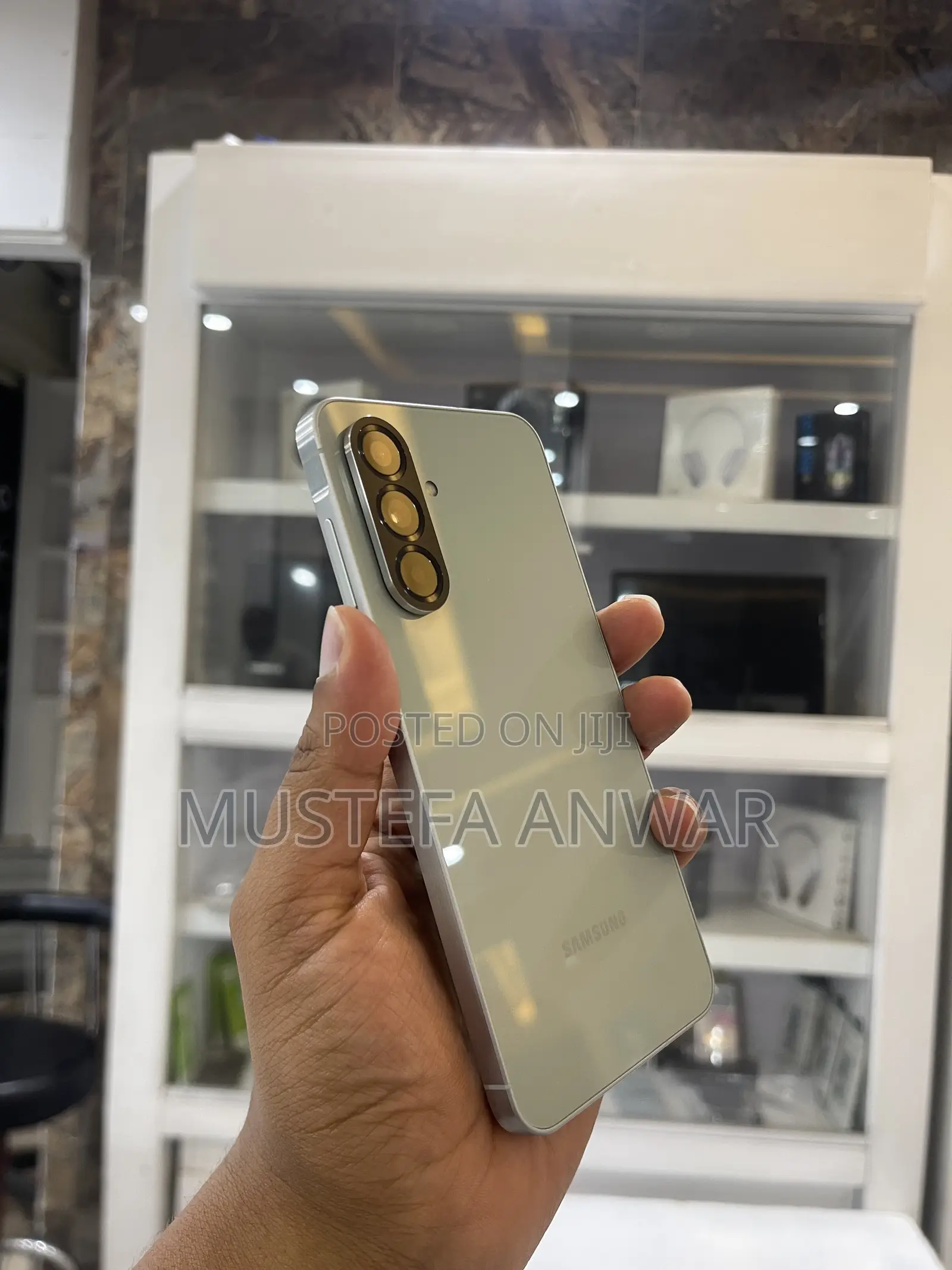 New Samsung Galaxy A56 256 GB
