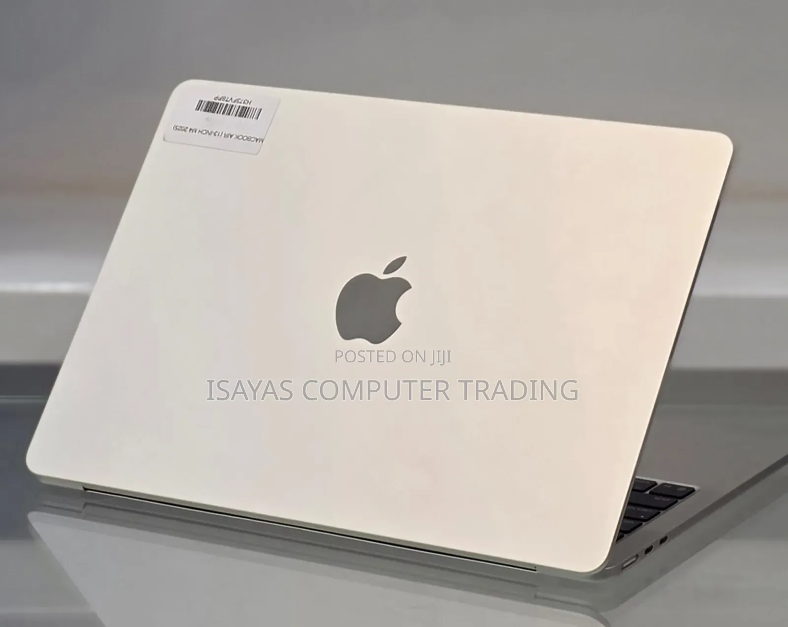 New Laptop Apple MacBook Air 2025 M4 16GB Apple M4 SSD 256GB