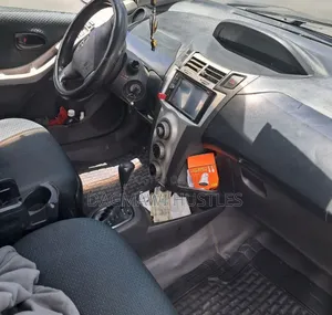 Toyota Yaris 2006 Silver