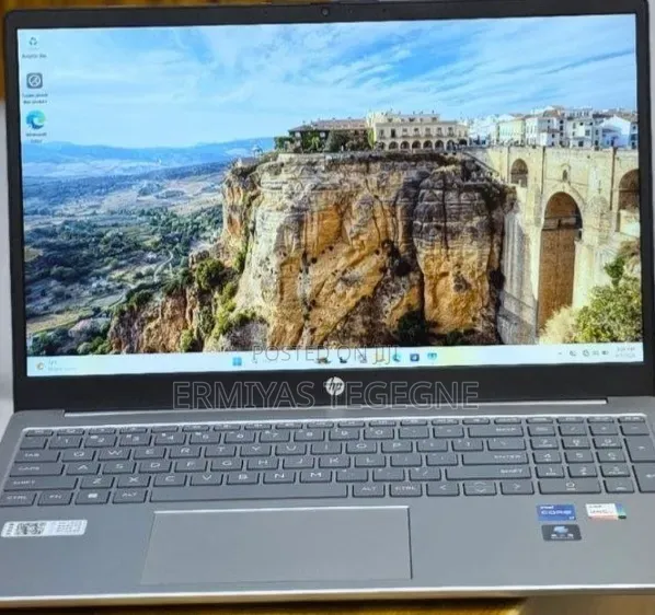 New Laptop HP Stream Notebook 16GB Intel Core i7 SSD 512GB