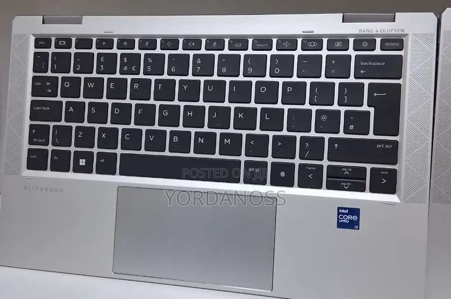 New Laptop HP EliteBook x360 1030 G8 16GB Intel Core i7 SSD 512GB