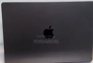 New Laptop Apple MacBook Pro 2025 M5 16GB Apple M5 SSD 1T