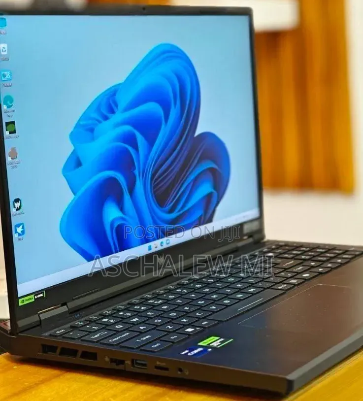 New Laptop Acer Predator Helios Neo 16 16GB Intel Core i9 SSD 1T