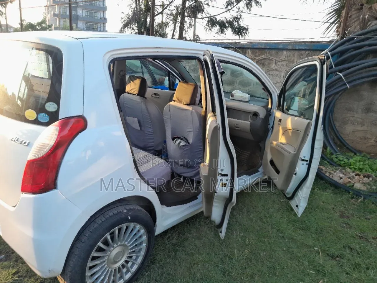 Suzuki Alto 1.0 2010 White