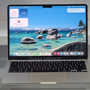 New Laptop Apple MacBook Air 2025 M4 16GB Apple M4 SSD 256GB
