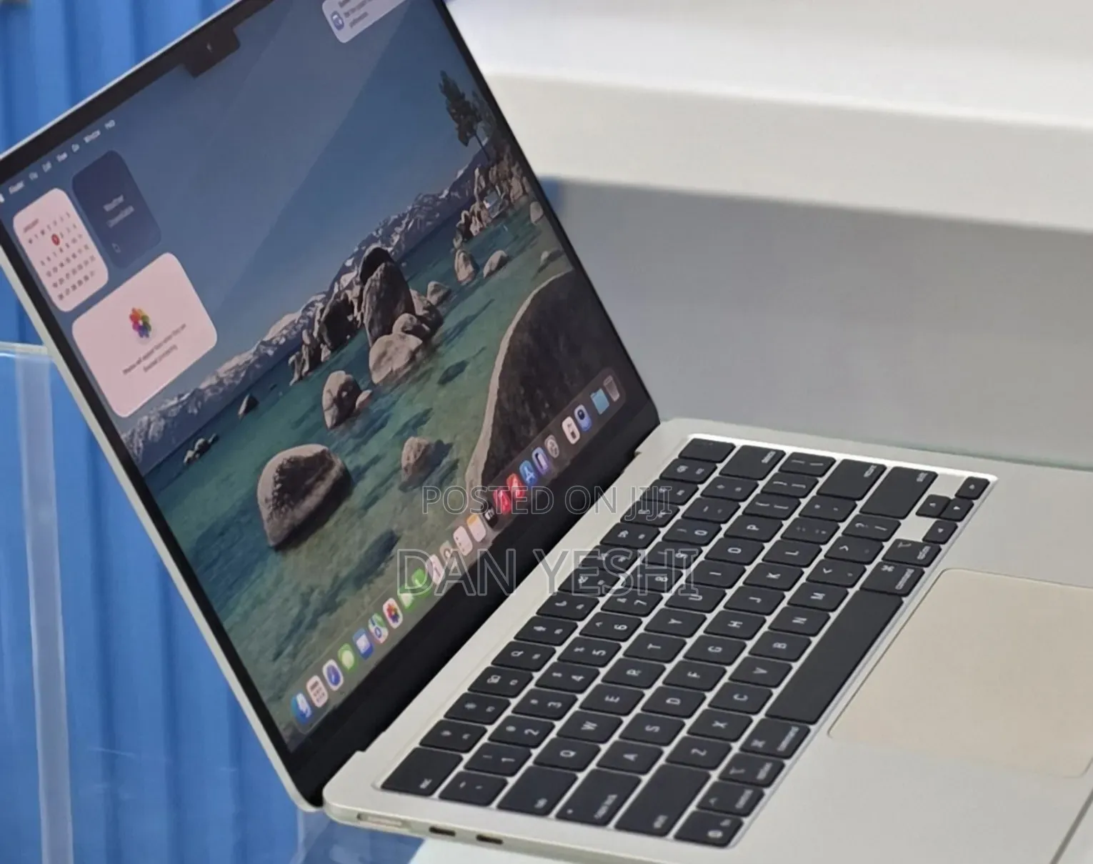 New Laptop Apple MacBook Air 2025 M4 16GB Apple M4 SSD 256GB