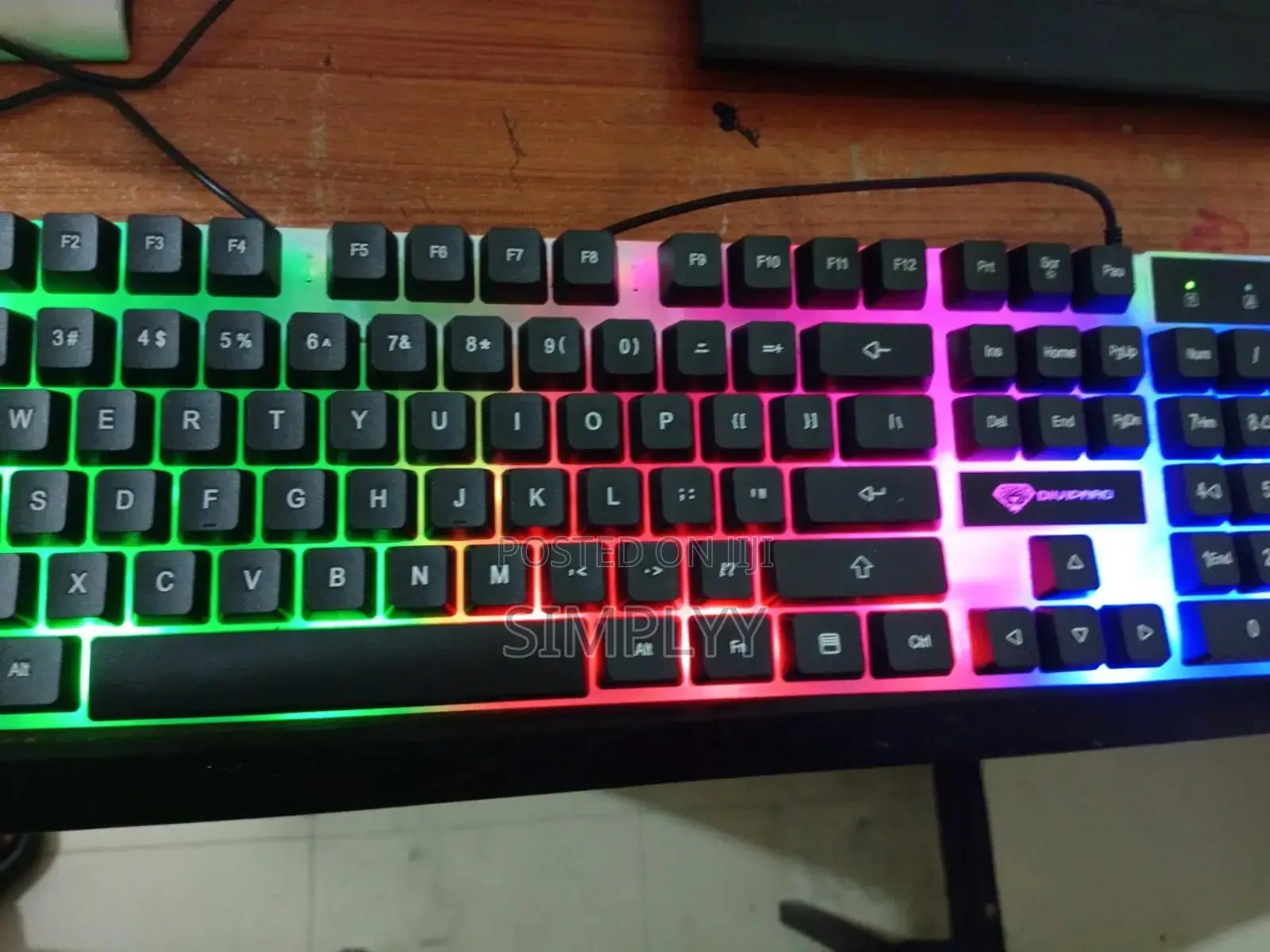 Key Board Ck 20 Nice and Neat