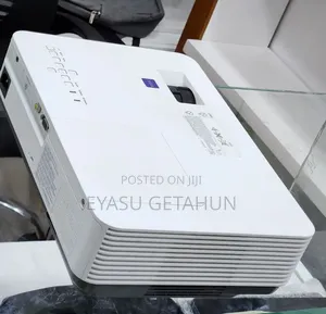 Sony VPL-Dx221 Projector