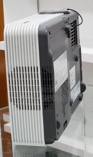 Sony VPL-Dx221 Projector
