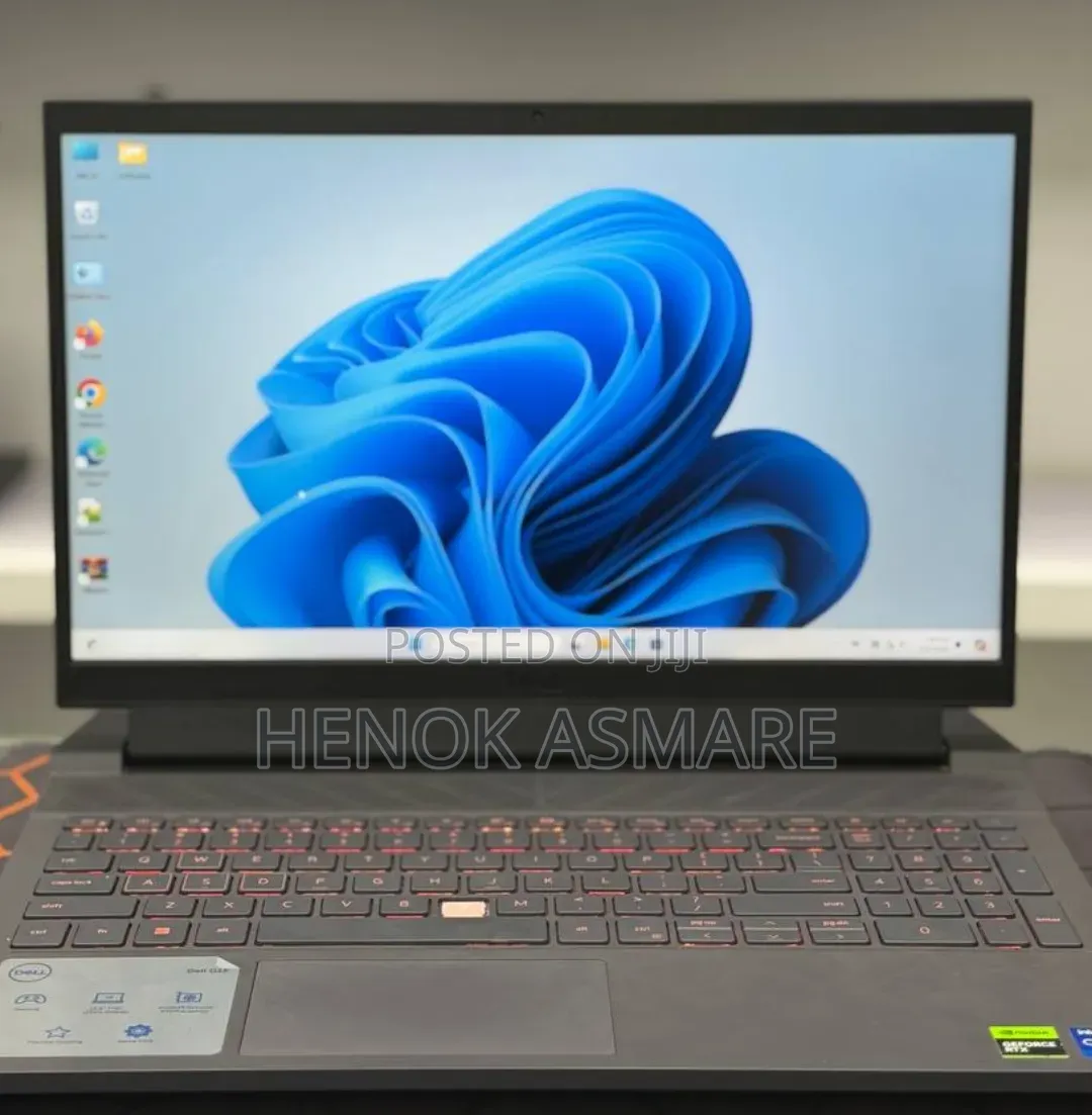 New Laptop Dell G15 5535 16GB Intel Core i7 SSD 512GB