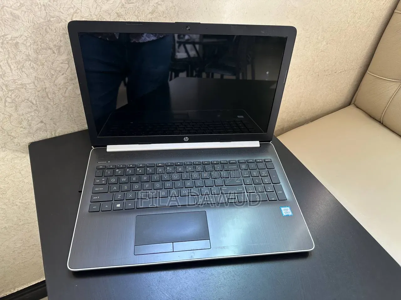 Laptop HP 15-dw0037wm 8GB Intel Core i5 HDD 1T