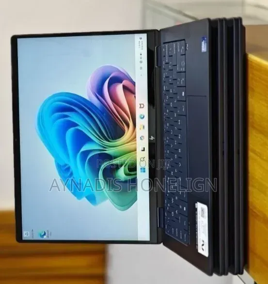 New Laptop HP OmniBook 7 14" 16GB Intel Core Ultra 7 SSD 512GB