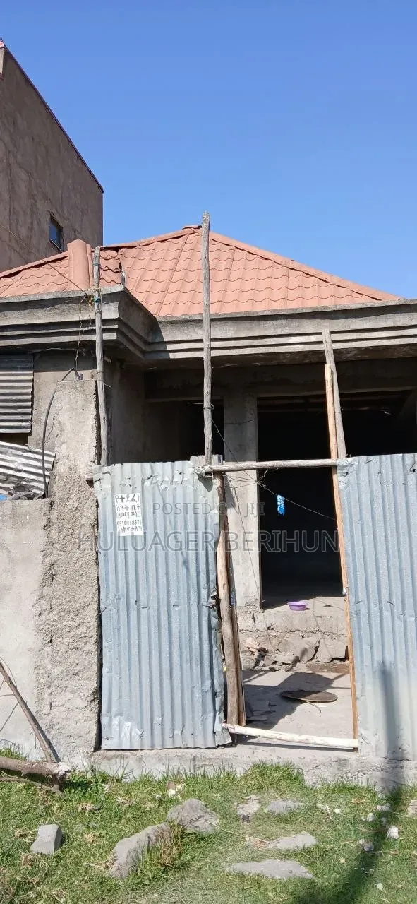 3bdrm Villa in Akaky Kaliti for sale