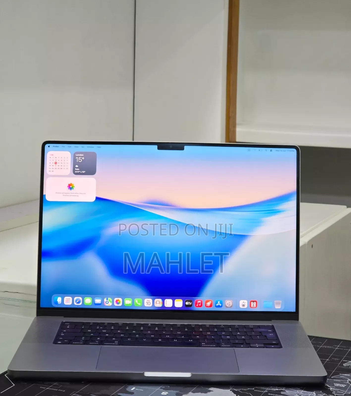 New Laptop Apple MacBook Pro 2021 M1 Max 64GB Intel Core i9 SSD 1T