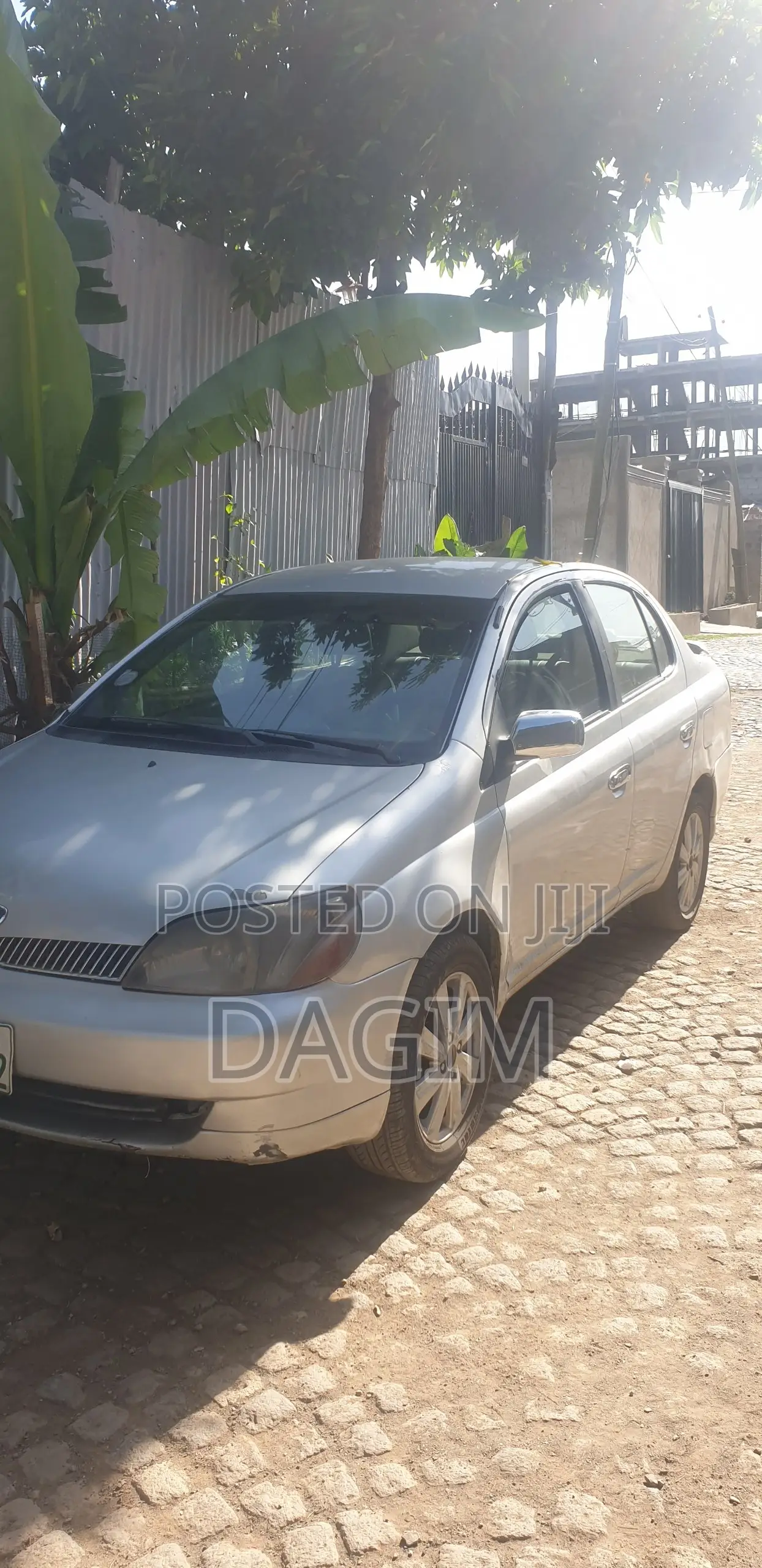 Toyota Platz 1.0 FWD 2001 Silver