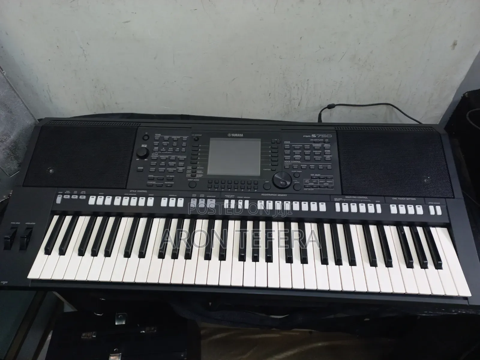 Yamaha 750 Keyboard (Used)