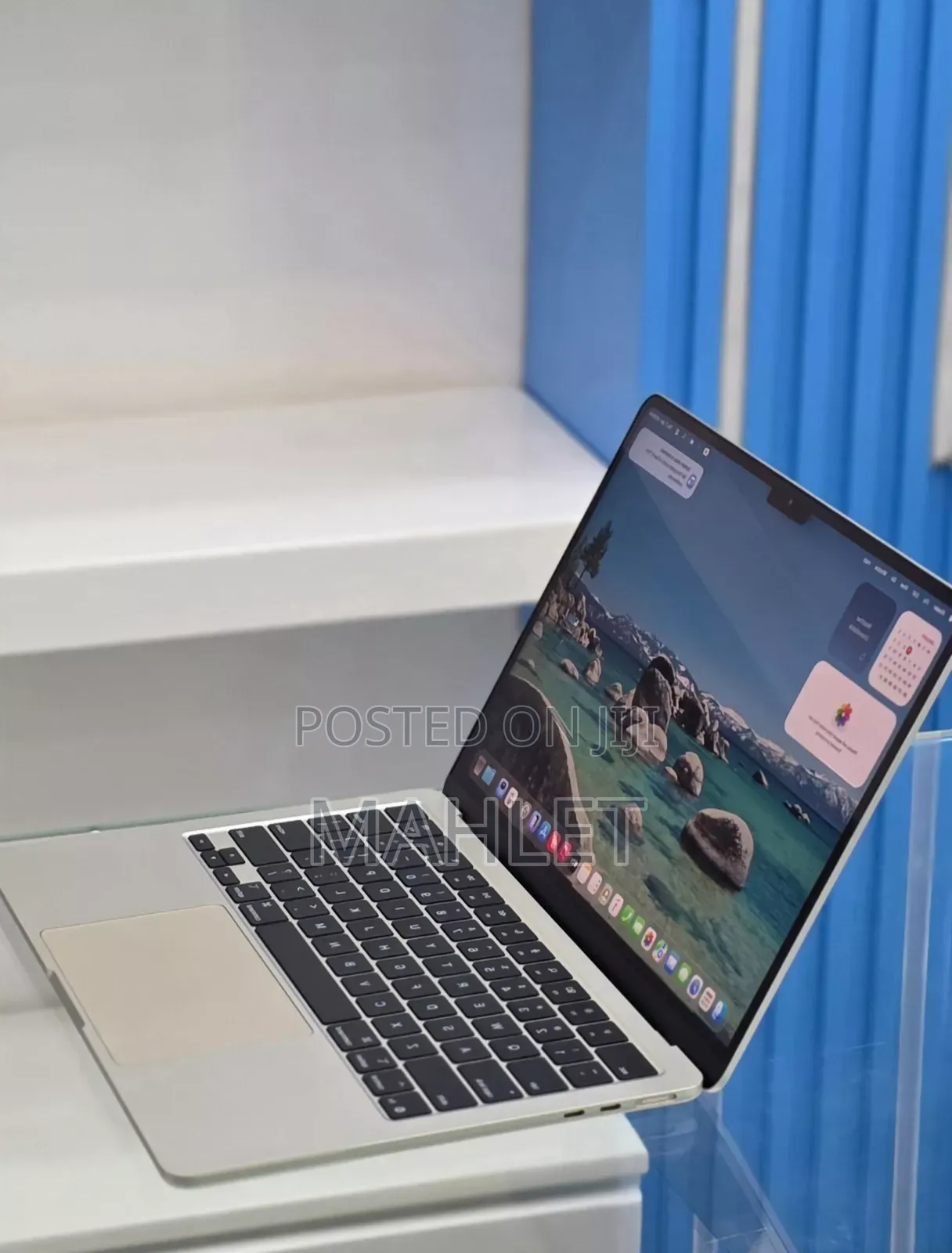 New Laptop Apple MacBook Air 2025 M4 16GB Intel Core i9 SSD 256GB