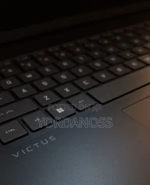 New Laptop HP Victus 15 16GB AMD Ryzen 7 SSD 512GB