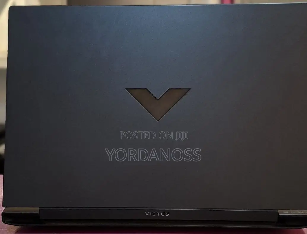 New Laptop HP Victus 15 16GB AMD Ryzen 7 SSD 512GB