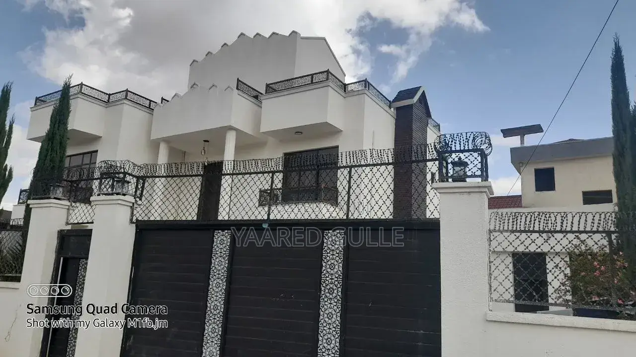 Furnished 6bdrm Townhouse/Terrace for sale