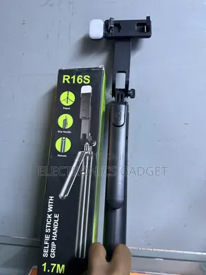 Tripod With Selfie Stick | ትራይ ፓድ ከ ሰልፊ ስቲክ ጋር