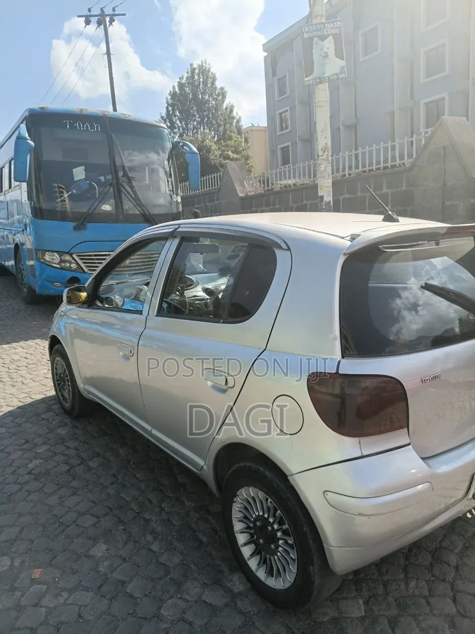 Toyota Vitz 2003 Silver