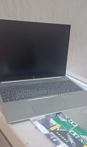 New Laptop HP Pavilion 13 16GB Intel Core i7 SSD 1T
