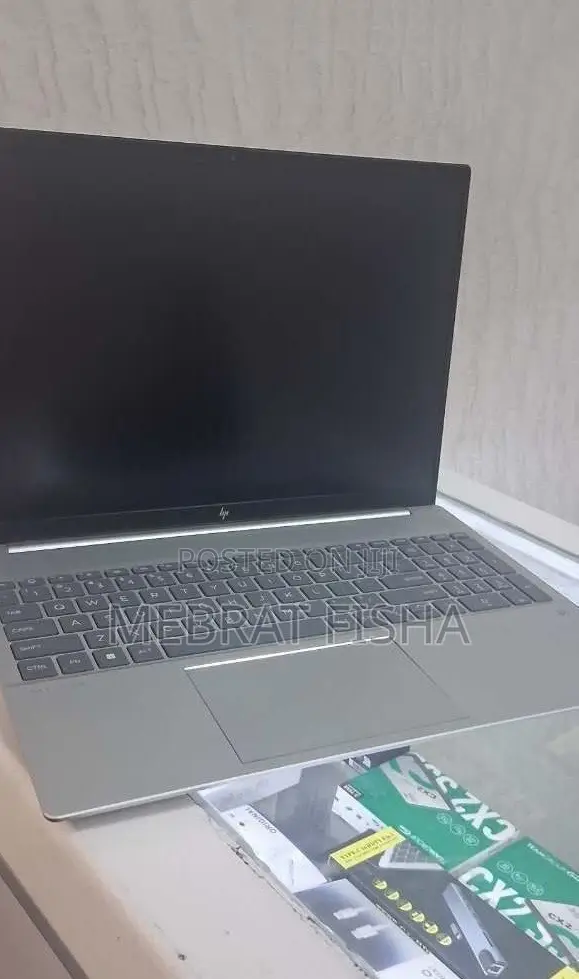 New Laptop HP Pavilion 13 16GB Intel Core i7 SSD 1T